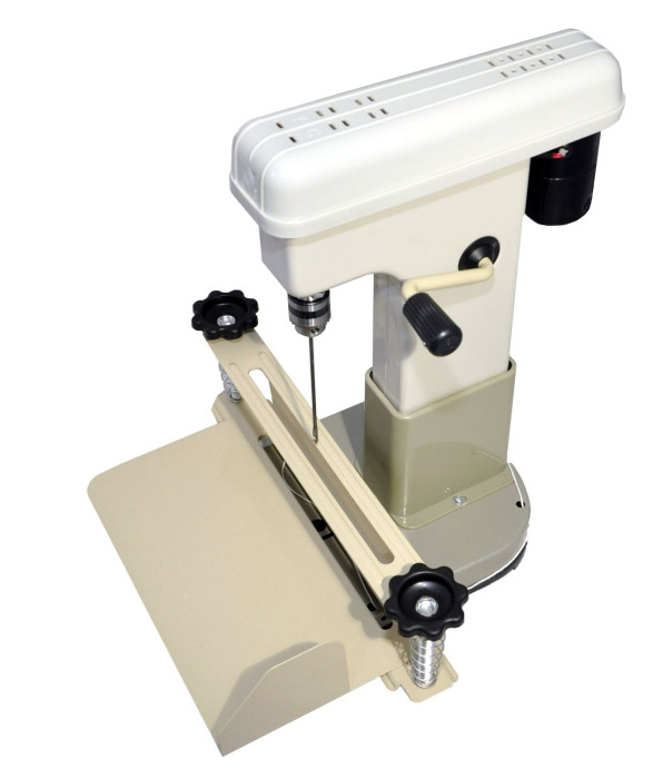 Машина архивно переплетная на нить Yunguang YG-168A (электр)  + подставка