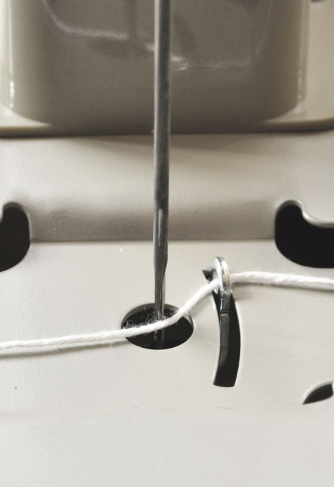 Машина архивно переплетная на нить Yunguang YG-168A (электр)  + подставка