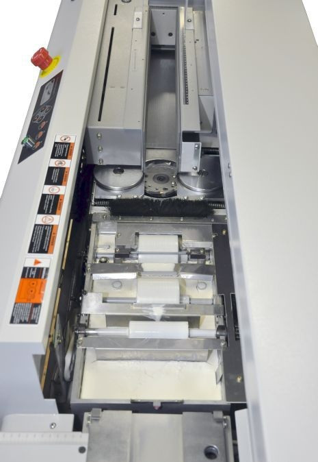 Машина термоклеевая  BW-976V3  дл.листа 420мм / max.толщина 60мм