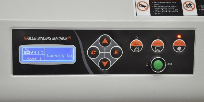 Машина термоклеевая  BW-976V6  дл.листа 420мм / max.толщина 60мм