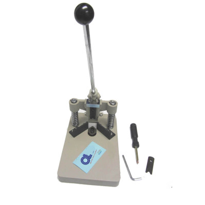 Обрезчик углов многофункциональный QY-30  R6/10мм (2 лезвия в комплекте R6 и R10) Высота стопы - 30мм..