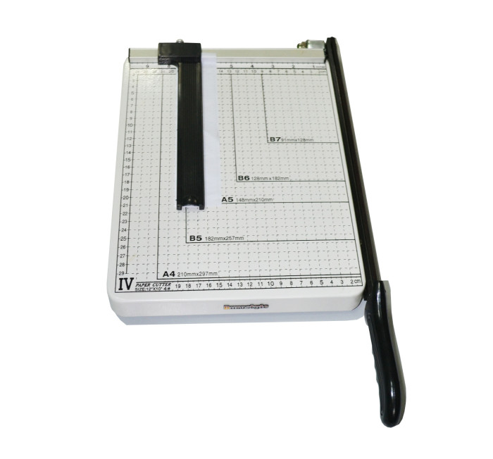 Резак для бумаги RAYSON 829-4 (A4)  металл