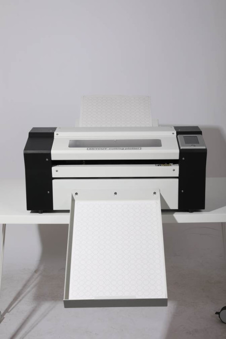 Режущий плоттер с АВТОподачей листов SKYCUT A3 NEW MAX2 (label cutter) металлический корпус