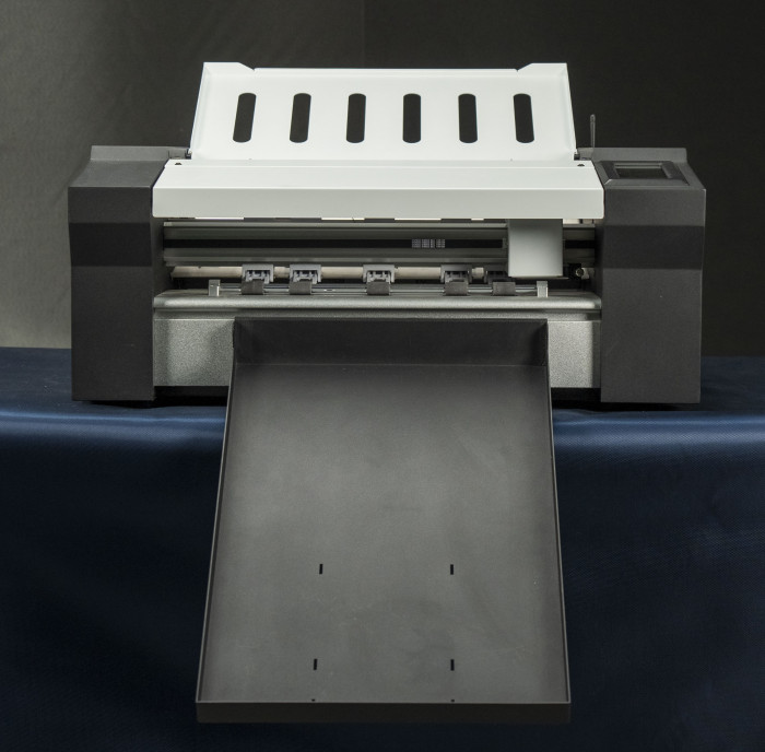 Режущий плоттер с АВТОподачей листов SKYCUT A3 NEW MAX2 (label cutter) металлический корпус