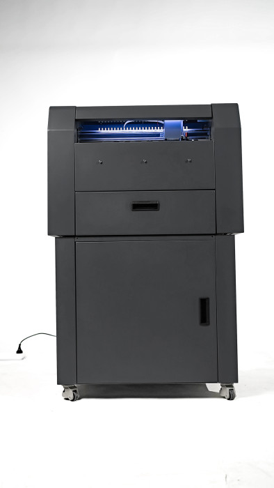 Режущий плоттер с АВТОподачей листов и СЕРВОдвигателями SKYCUT A3 MAX5 (servo label cutter) (2 инструмента) + стенд