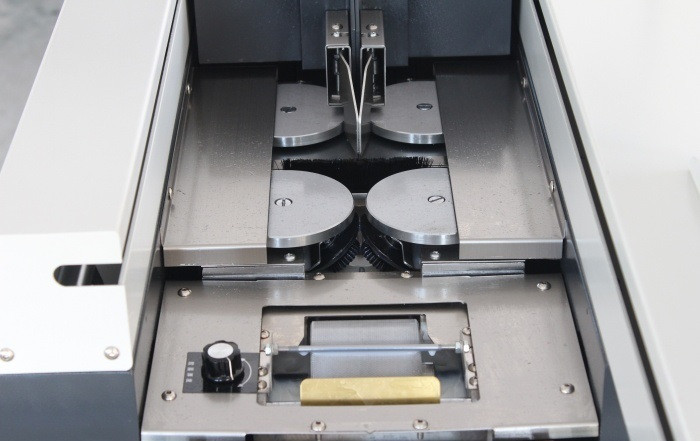 Машина термоклеевая  BindTEC D60C-A4 (с функцией боковой проклейки)